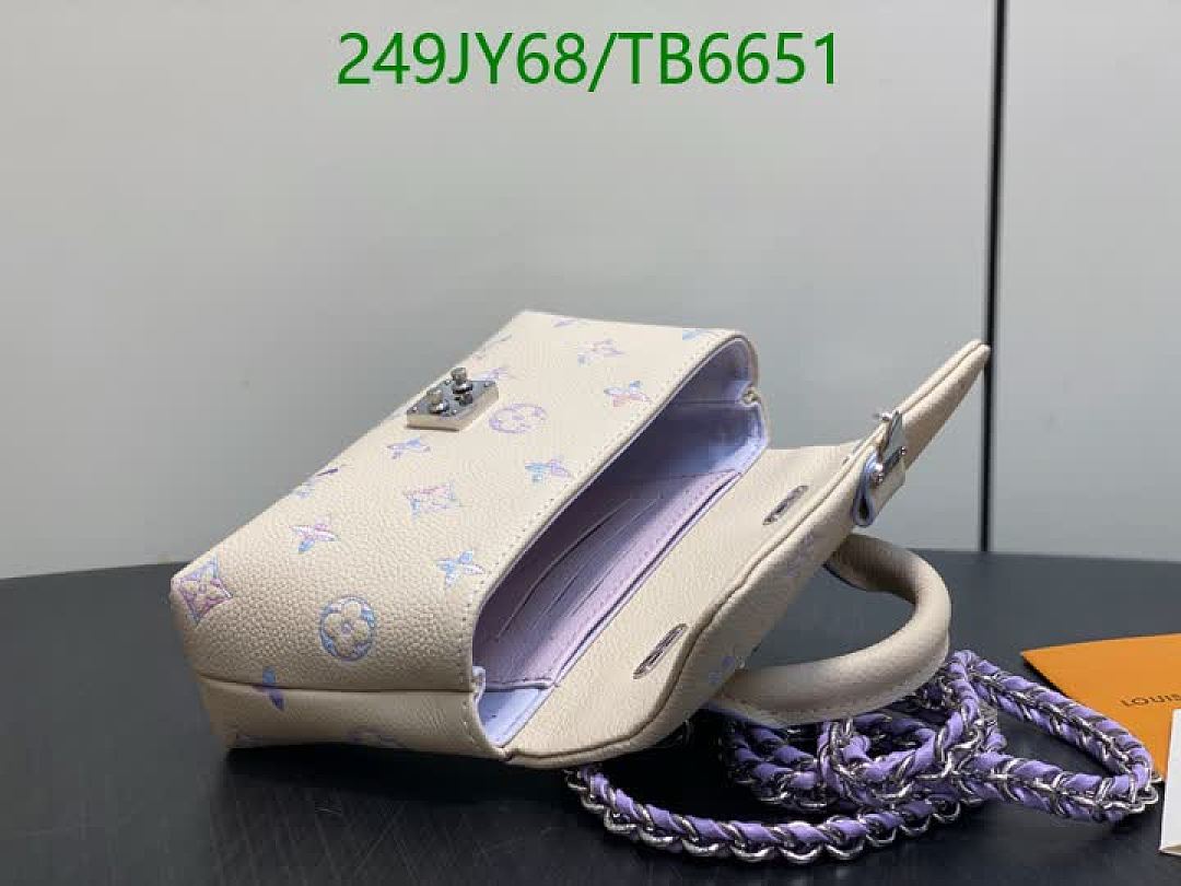 LV-Bags(5A) Code: TB6651 $: 249USD
