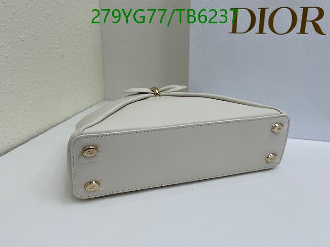 Dior-Bags(5A) Code: TB6237 $: 279USD