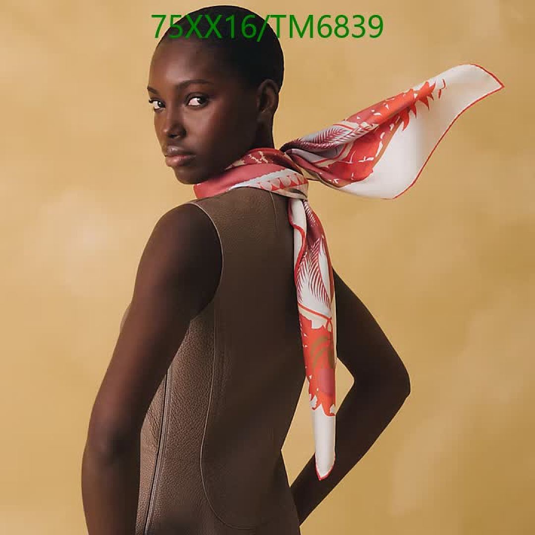 Hermes-Scarves Code: TM6839 $: 75USD