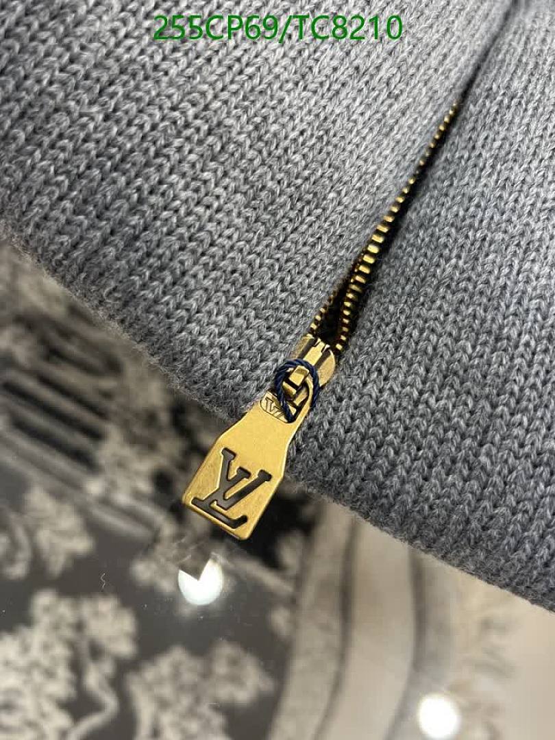 LV-Clothing Code: TC8210 $: 255USD