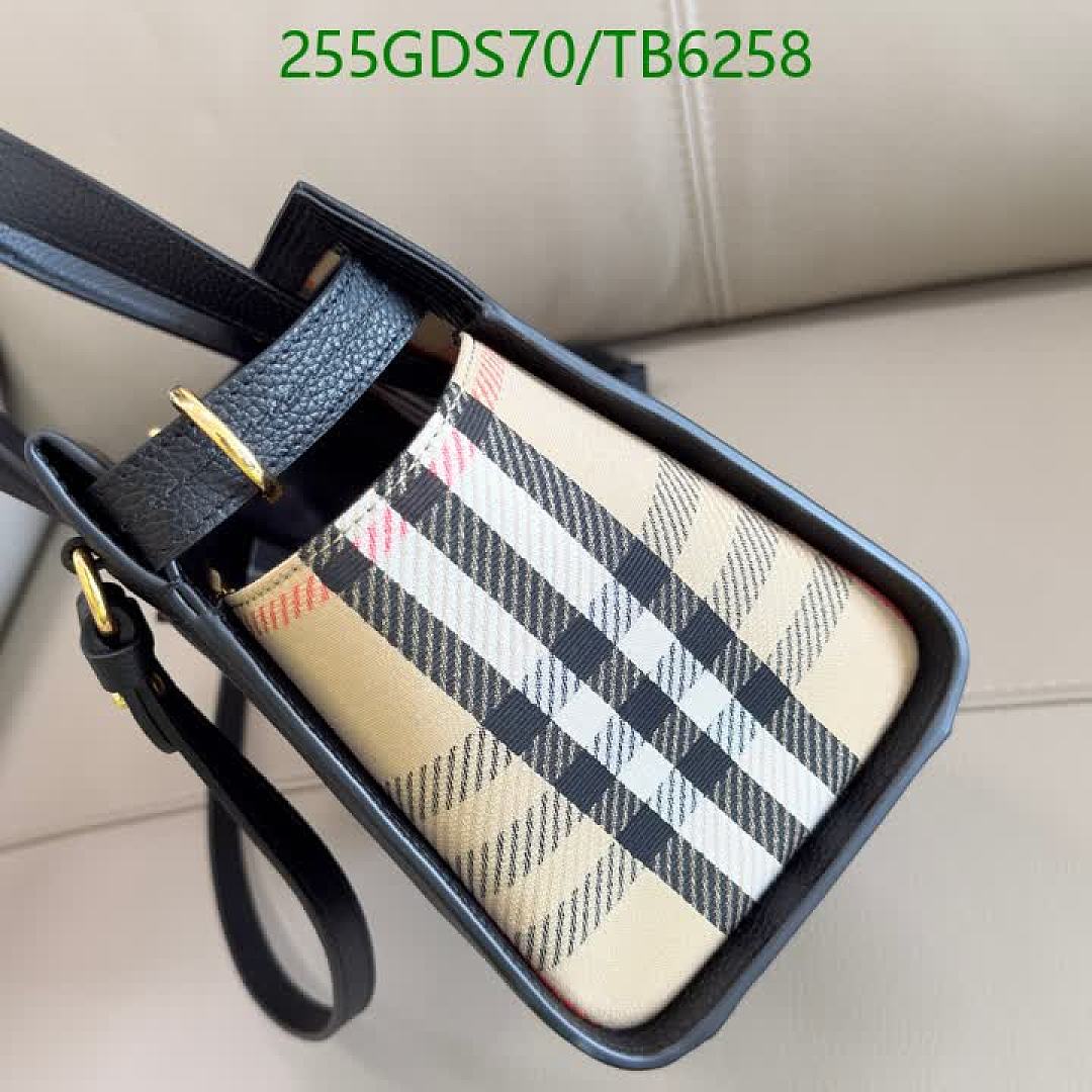 Burberry-Bags(5A) Code: TB6258 $: 255USD
