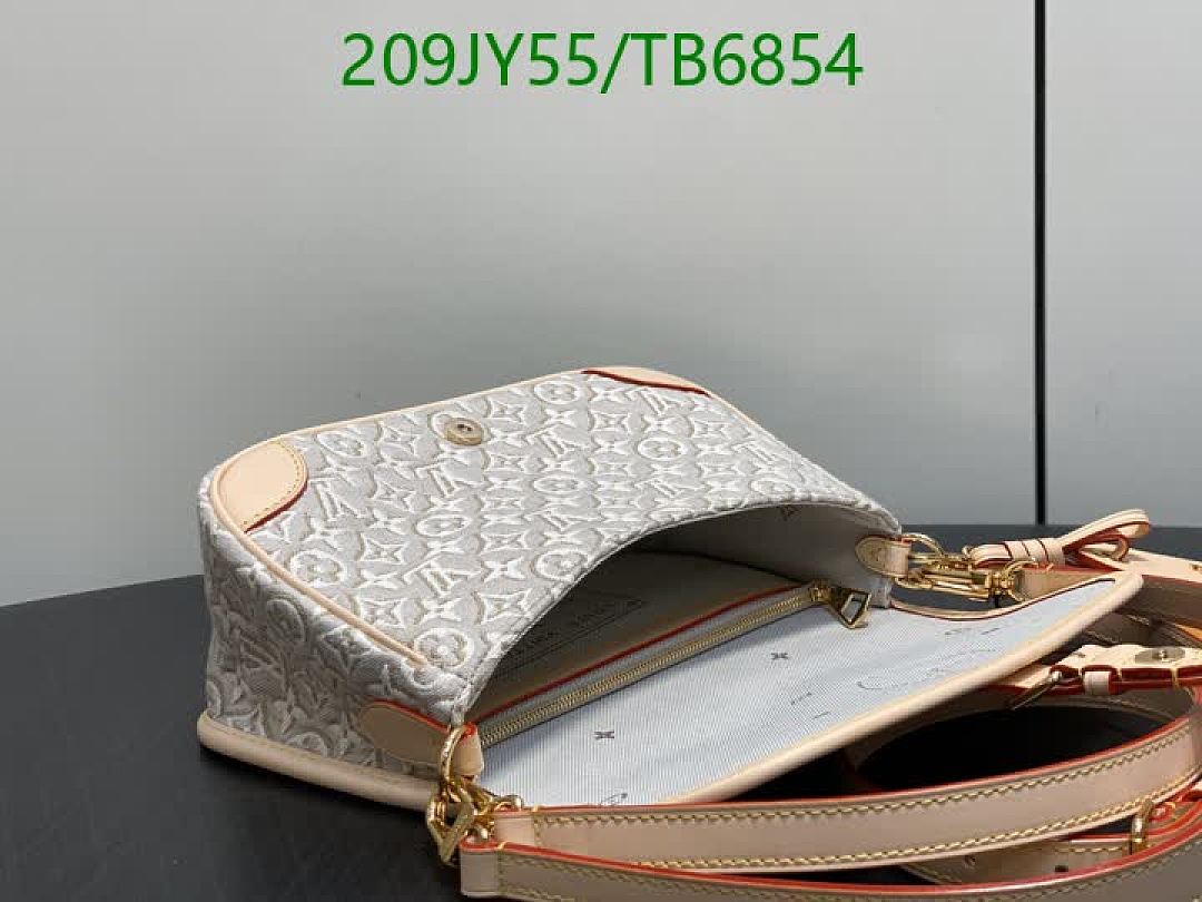 LV-Bags(5A) Code: TB6854 $: 209USD