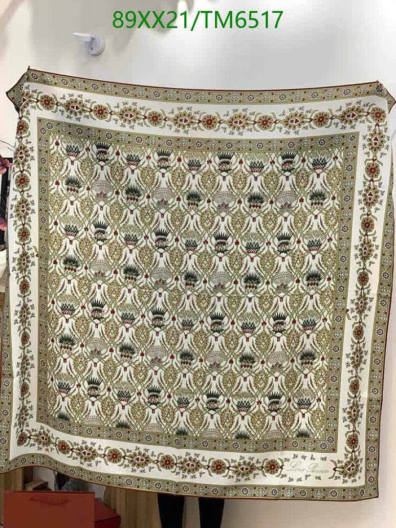 LV-Scarves Code: TM6517 $: 89USD