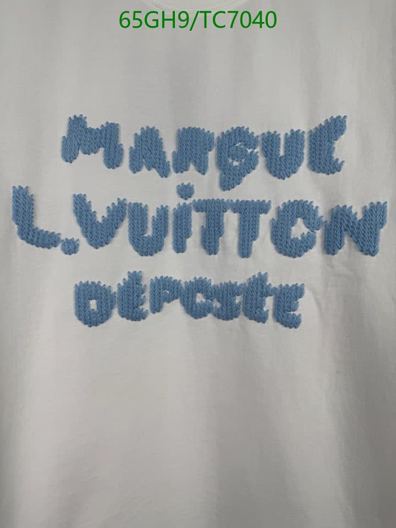 LV-Clothing Code: TC7040 $: 65USD