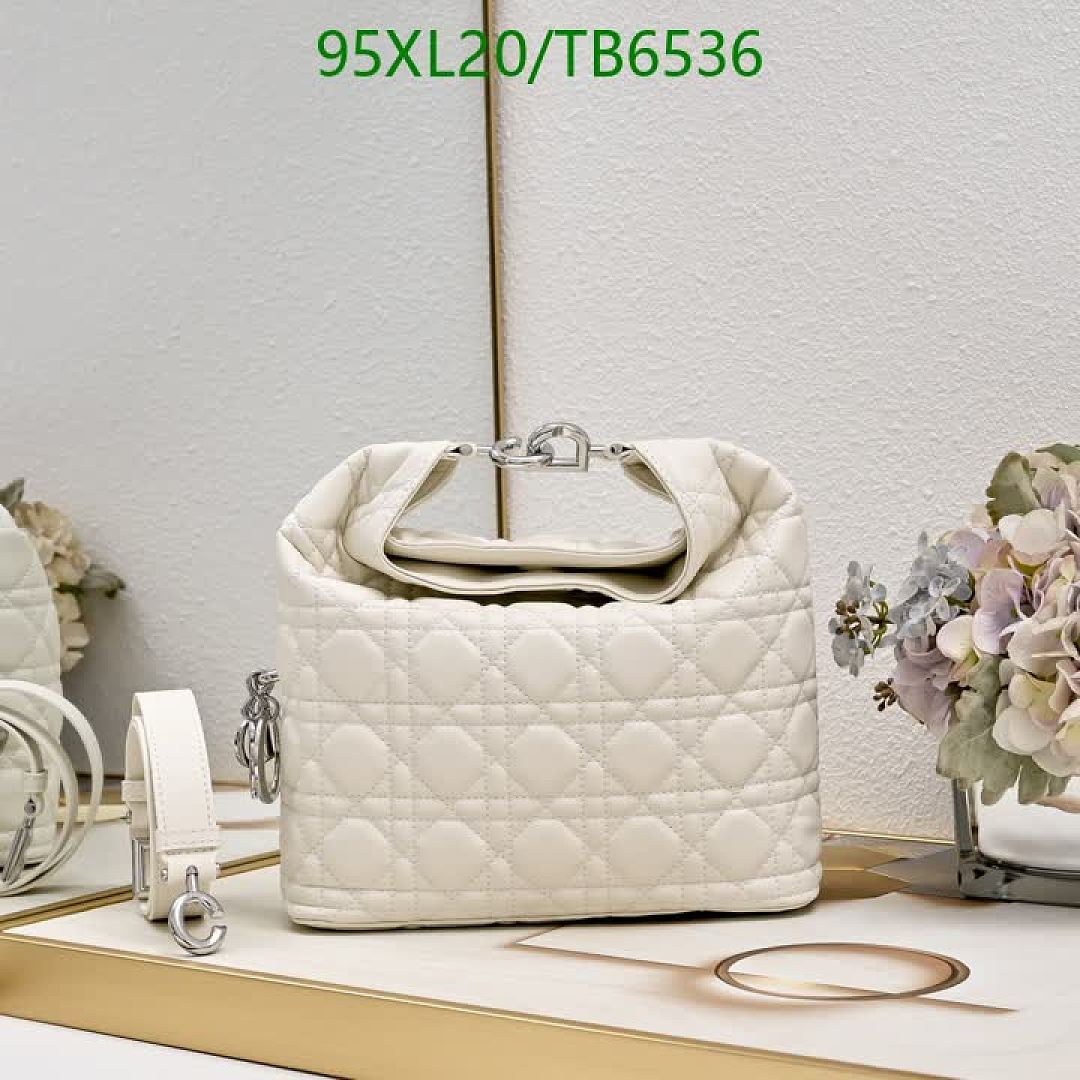 Dior-Bags(4A) Code: TB6536 $: 95USD