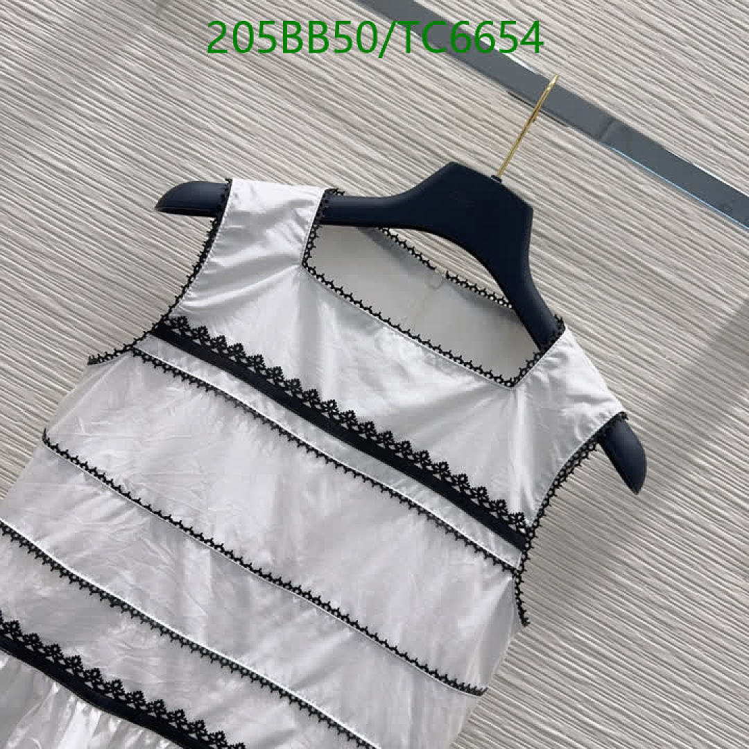LV-Clothing Code: TC6654 $: 205USD