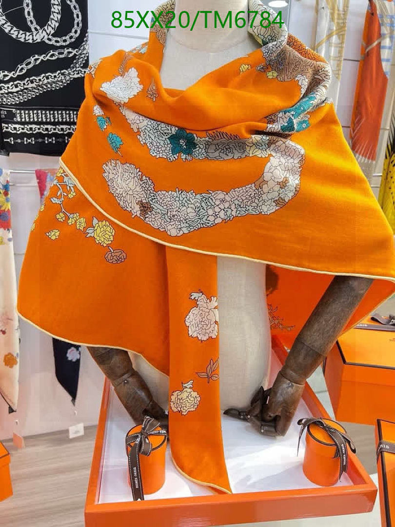 Hermes-Scarves Code: TM6784 $: 85USD