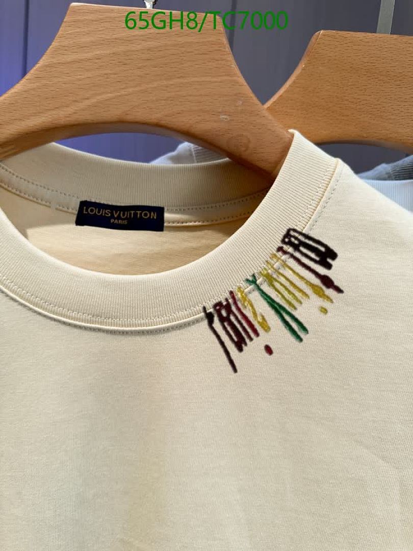 LV-Clothing Code: TC7000 $: 65USD