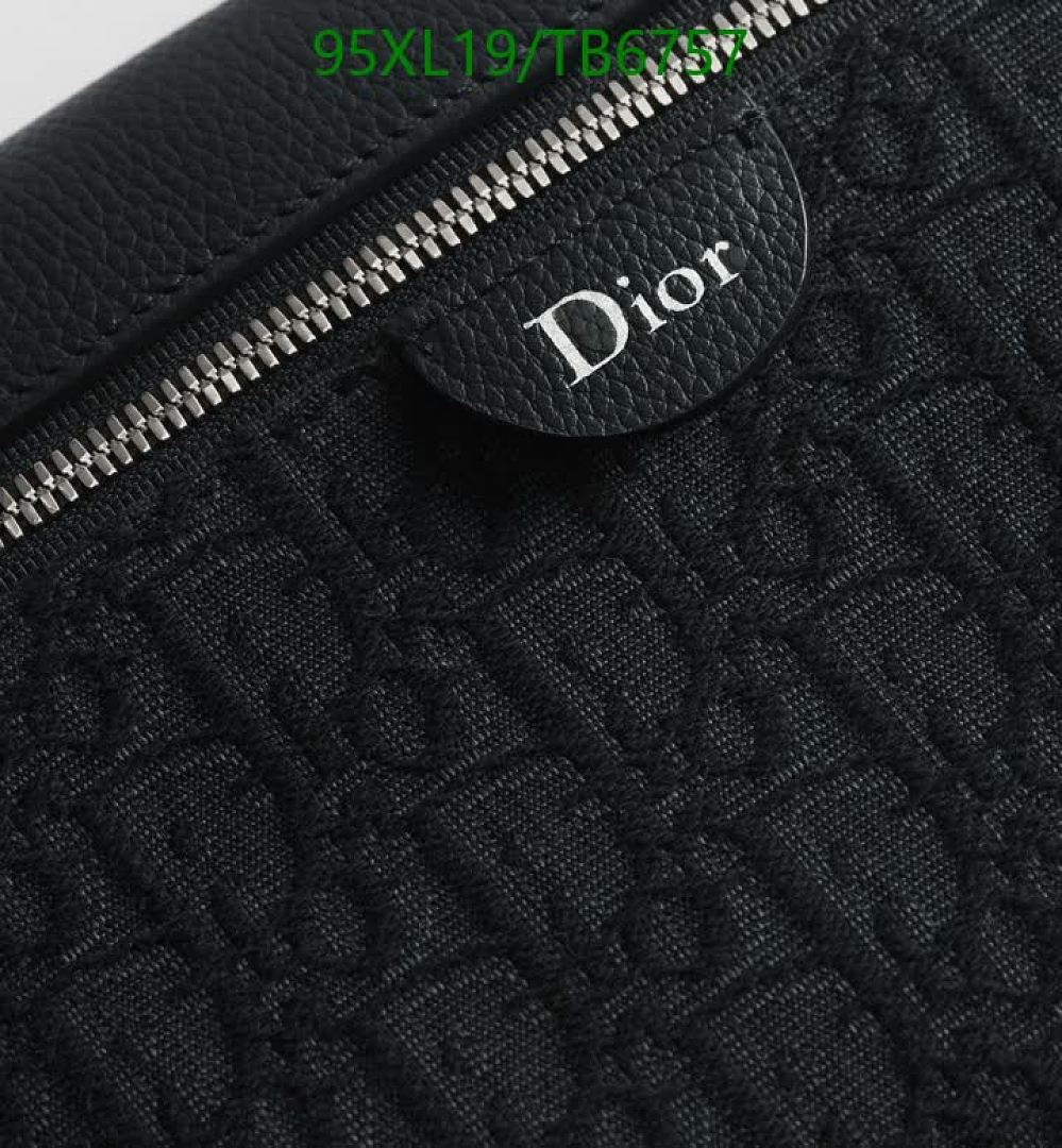 Dior-Bags(4A) Code: TB6757 $: 95USD
