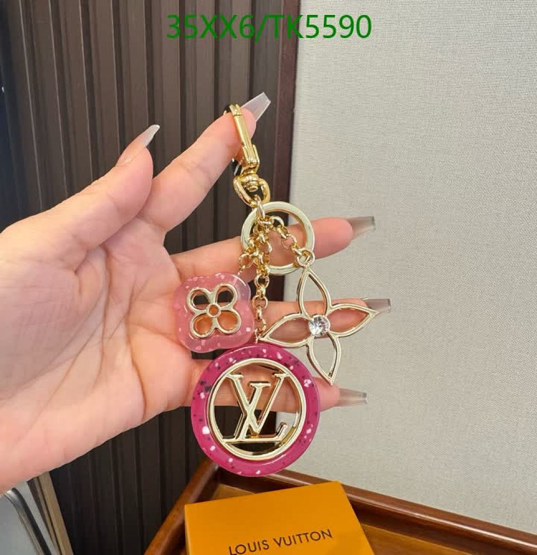 LV-Keychains & Bag Charms Code: TK5590 $: 35USD