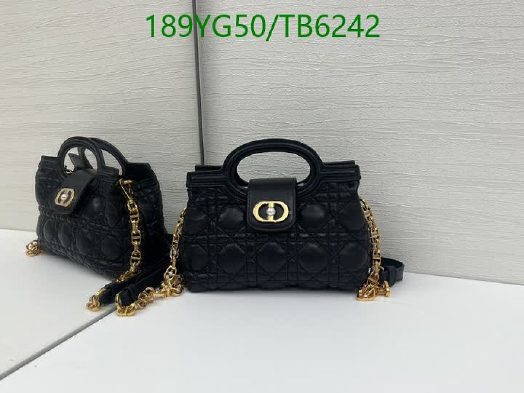 Dior-Bags(5A) Code: TB6242 $: 189USD