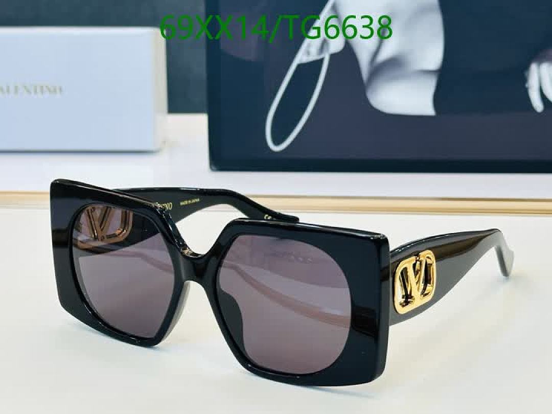 Valentino-Glasses Code: TG6638 $: 69USD