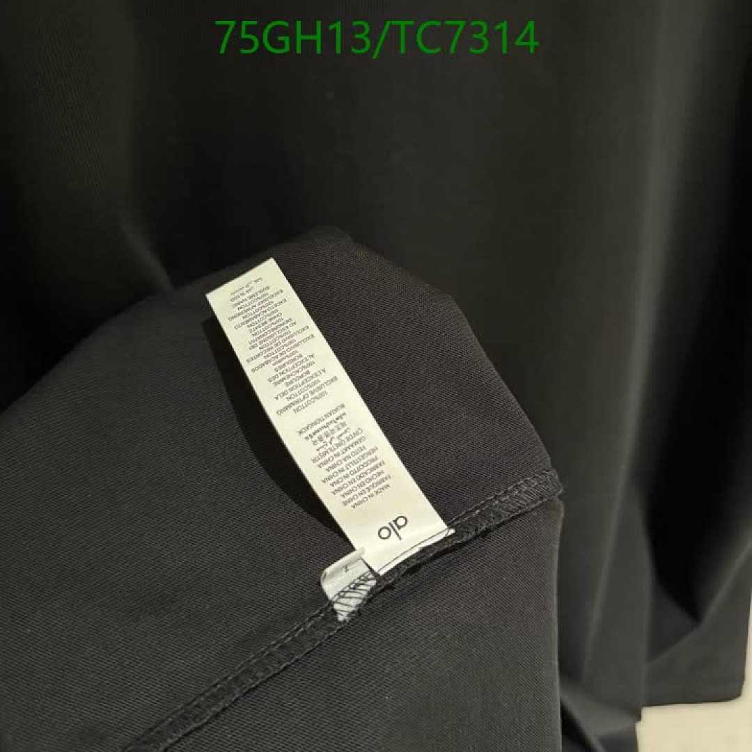 Alo Yoga-Clothing Code: TC7314 $: 75USD