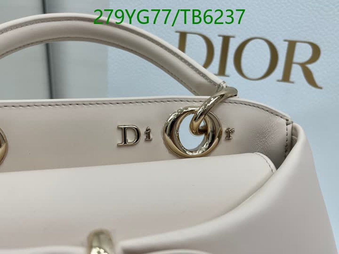 Dior-Bags(5A) Code: TB6237 $: 279USD