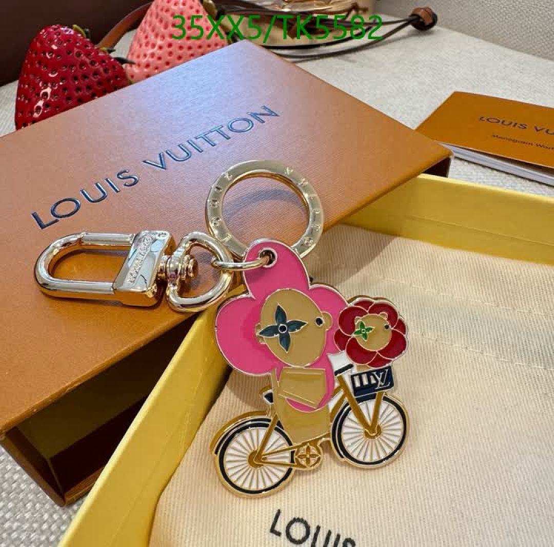LV-Keychains & Bag Charms Code: TK5582 $: 35USD