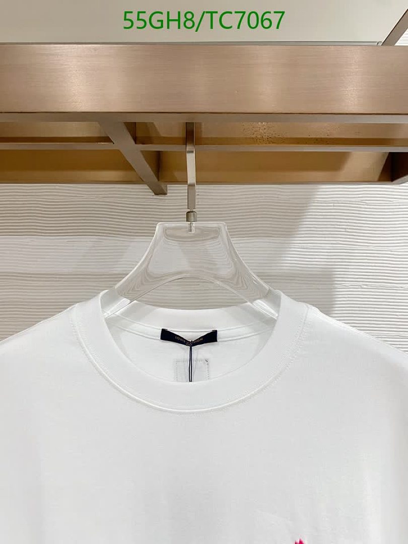 LV-Clothing Code: TC7067 $: 55USD