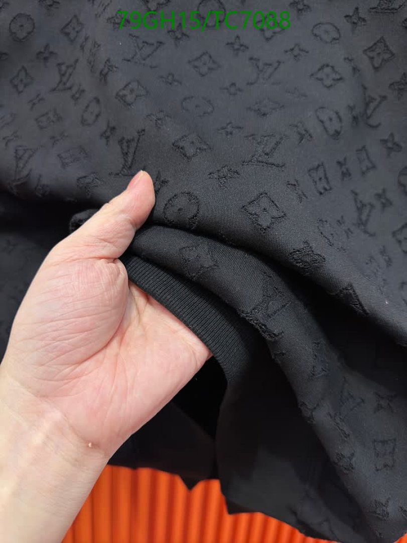LV-Clothing Code: TC7088 $: 79USD