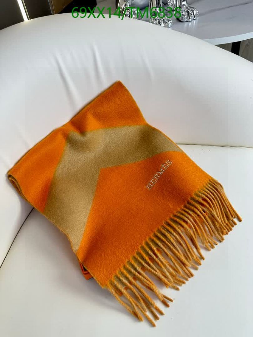 Hermes-Scarves Code: TM6838 $: 69USD