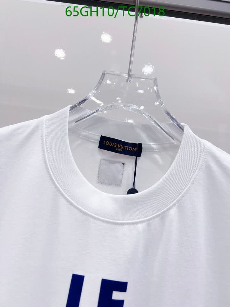 LV-Clothing Code: TC7018 $: 65USD