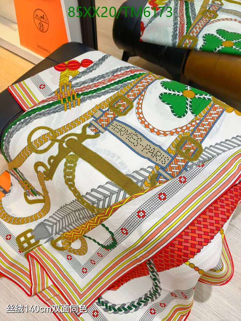 Hermes-Scarves Code: TM6173 $: 85USD