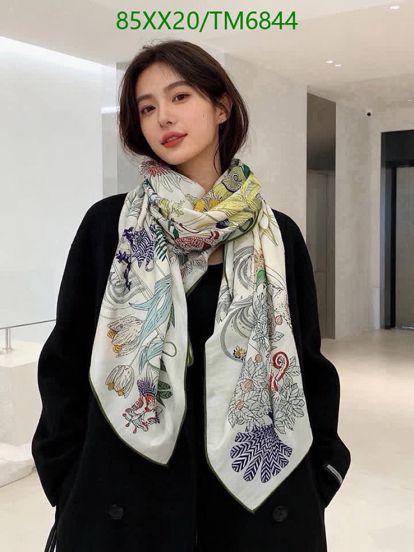Hermes-Scarves Code: TM6844 $: 85USD
