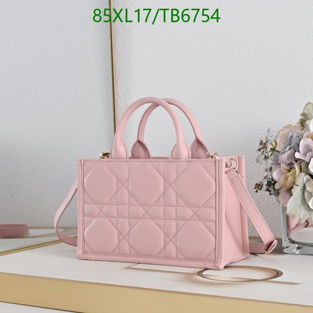 Dior-Bags(4A) Code: TB6754 $: 85USD