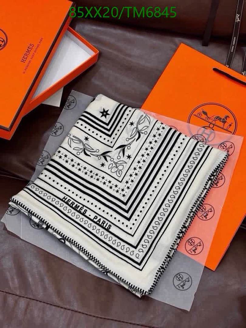 Hermes-Scarves Code: TM6845 $: 85USD