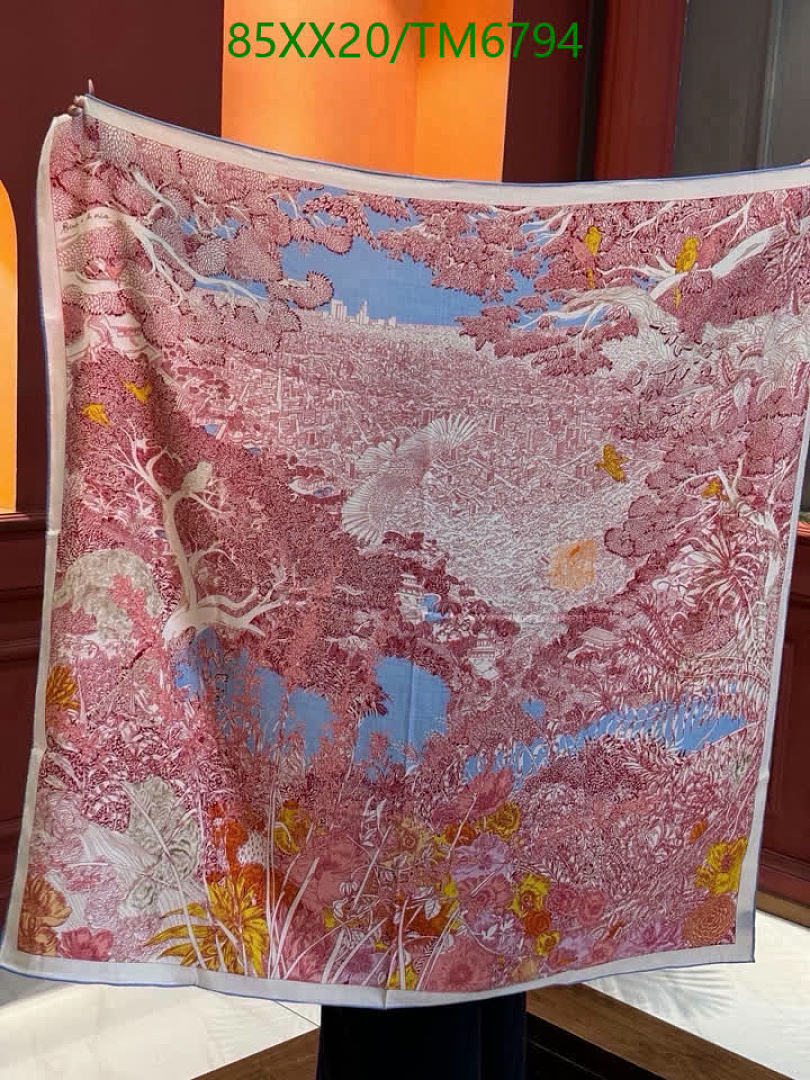 Hermes-Scarves Code: TM6794 $: 85USD