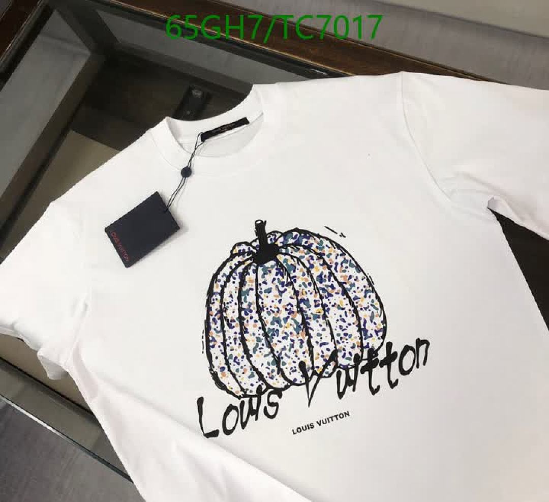 LV-Clothing Code: TC7017 $: 65USD