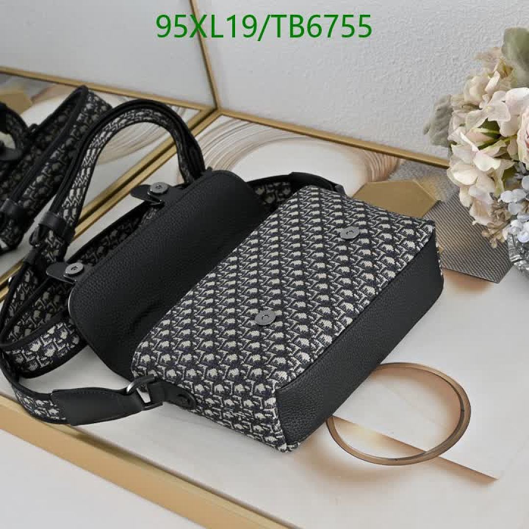 Dior-Bags(4A) Code: TB6755 $: 95USD
