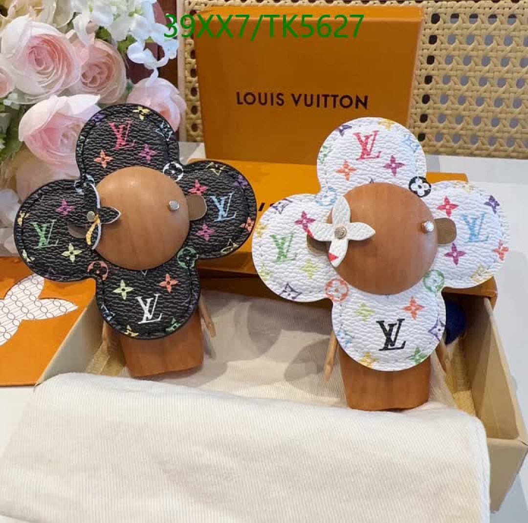 LV-Keychains & Bag Charms Code: TK5627 $: 39USD