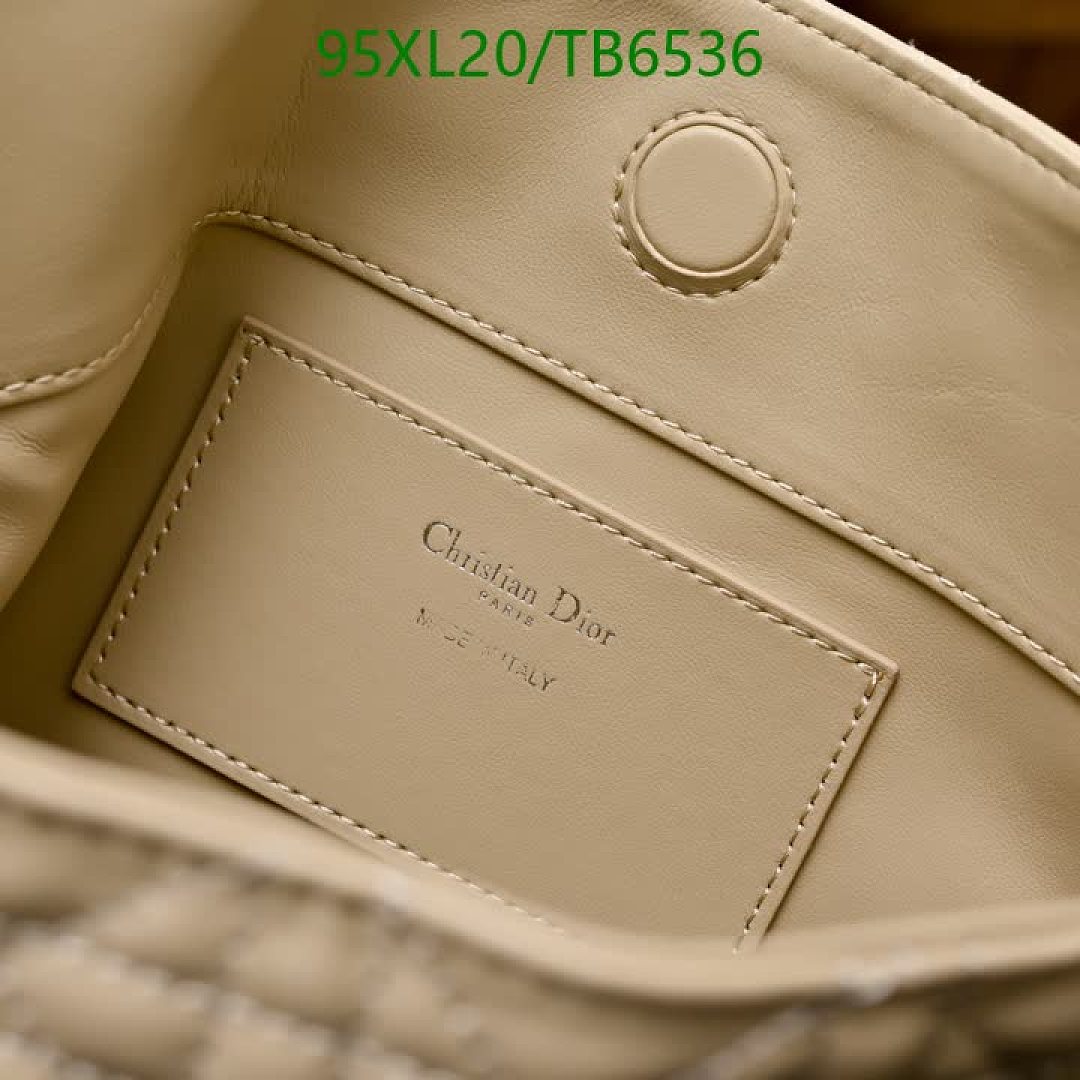Dior-Bags(4A) Code: TB6536 $: 95USD