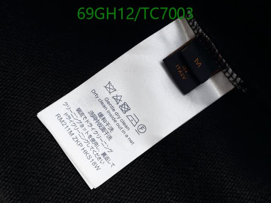 LV-Clothing Code: TC7003 $: 69USD
