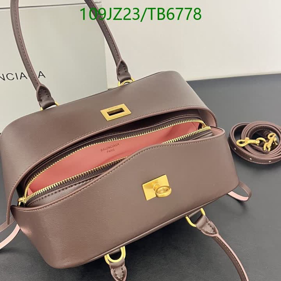 Balenciaga-Bags(4A) Code: TB6778 $: 109USD