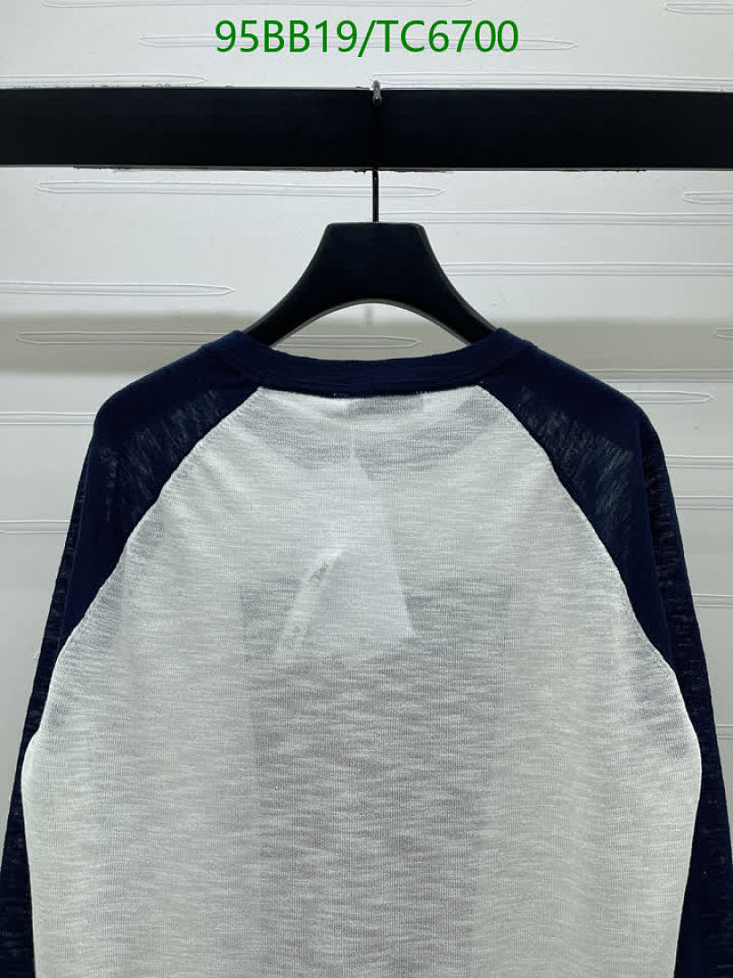 Dior-Clothing Code: TC6700 $: 95USD