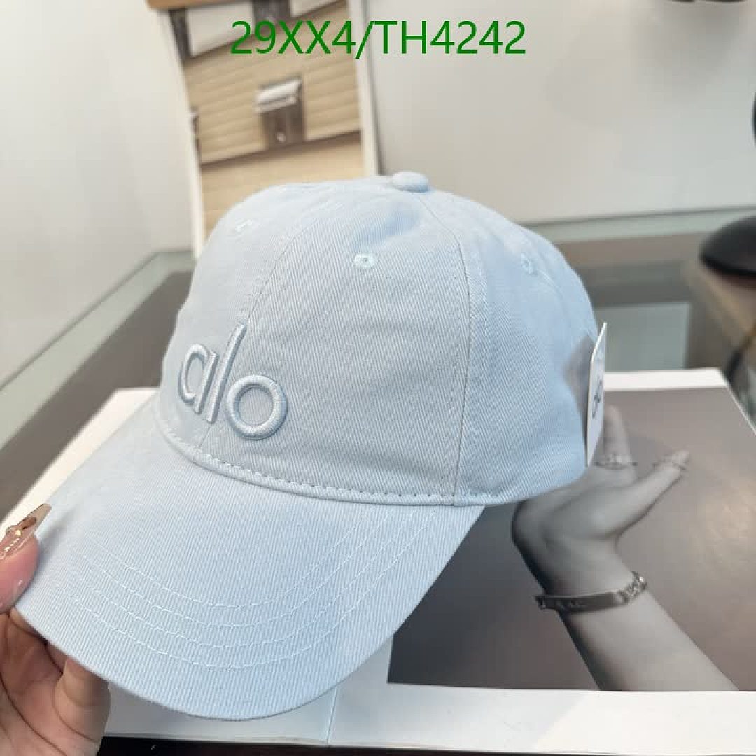 Alo yoga-Hats Code: TH4242 $: 29USD