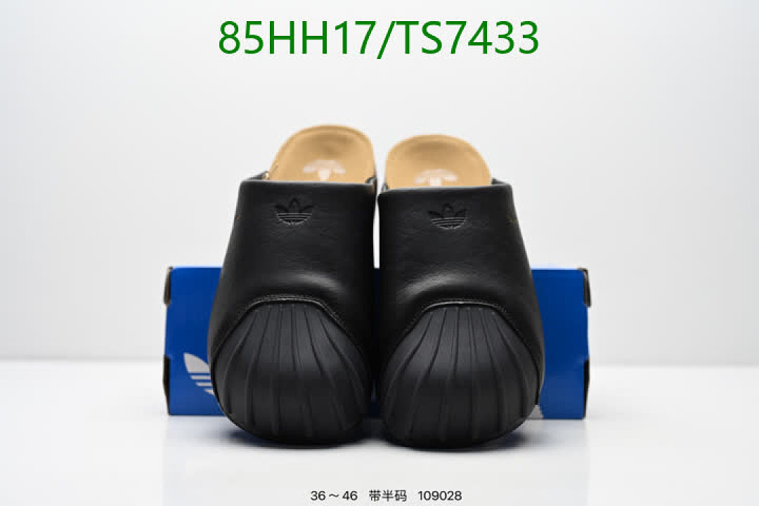 Adidas-Shoes(Women) Code: TS7433 $: 85USD