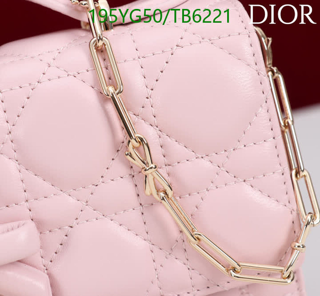 Dior-Bags(5A) Code: TB6221 $: 195USD