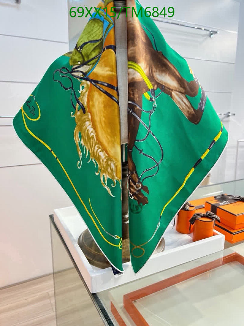 Hermes-Scarves Code: TM6849 $: 69USD