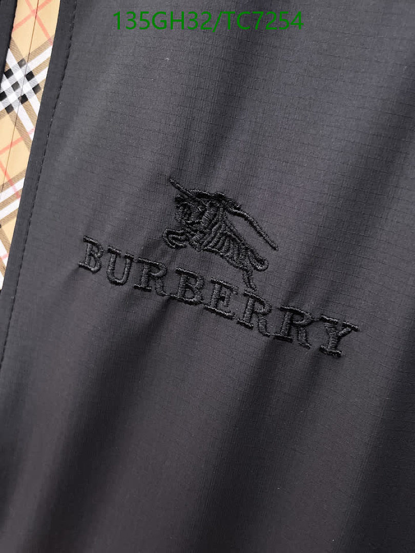 Burberry-Clothing Code: TC7254 $: 135USD