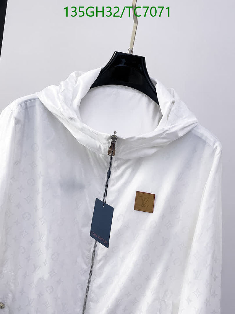 LV-Clothing Code: TC7071 $: 135USD