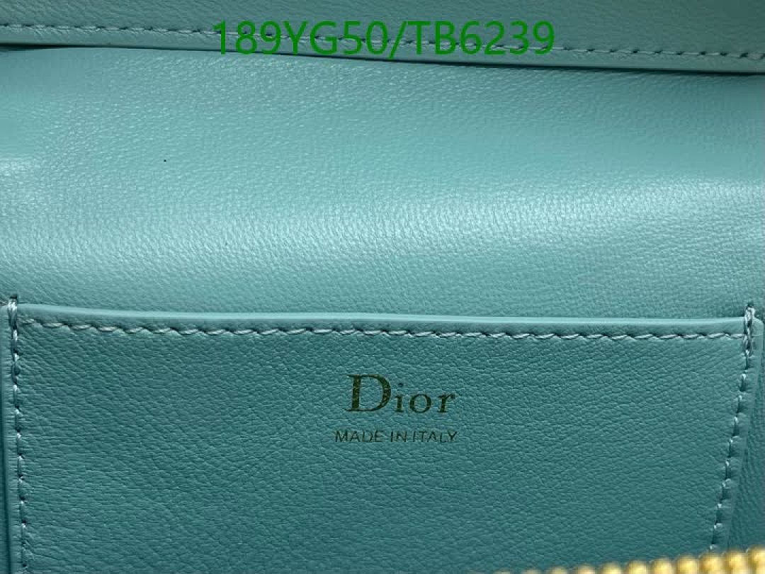 Dior-Bags(5A) Code: TB6239 $: 189USD