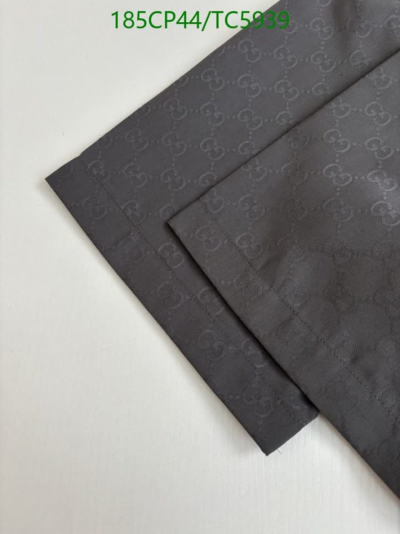 Gucci-Clothing Code: TC5939