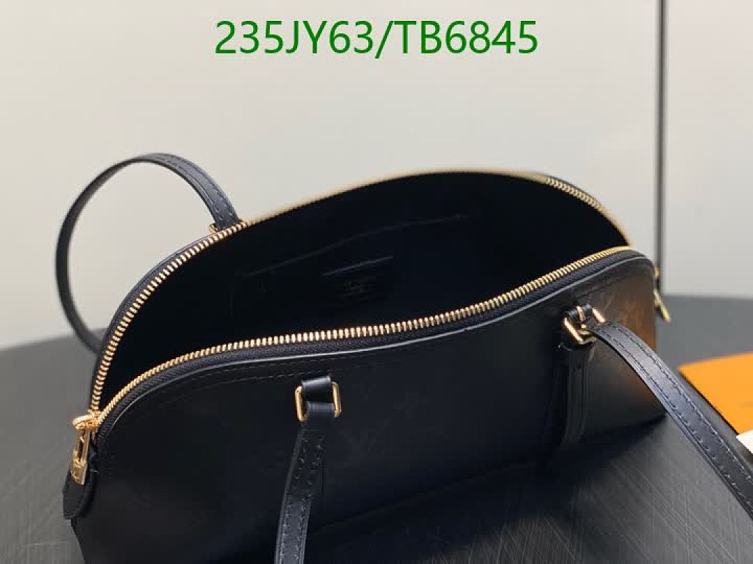 LV-Bags(5A) Code: TB6845 $: 235USD