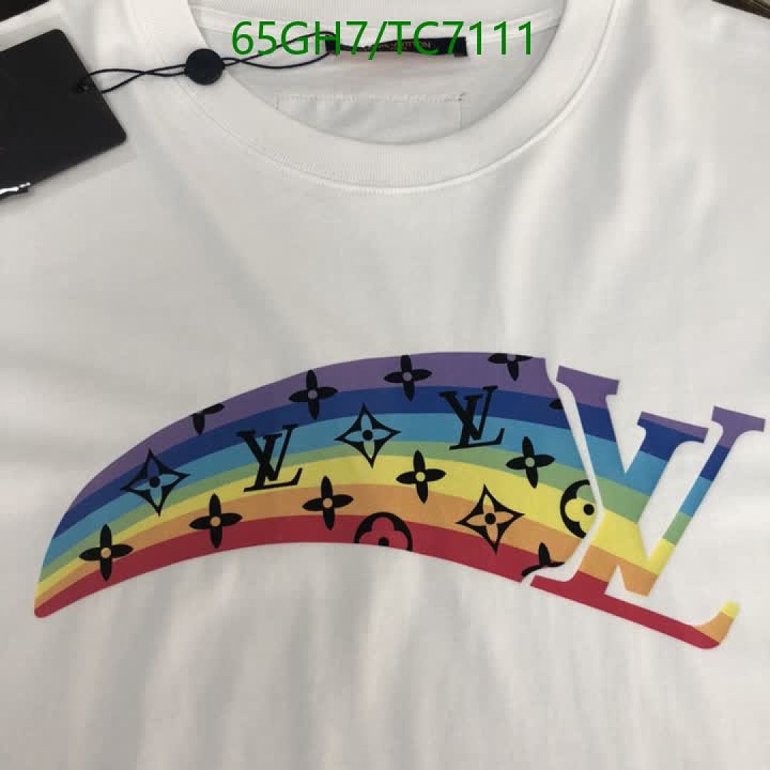 LV-Clothing Code: TC7111 $: 65USD