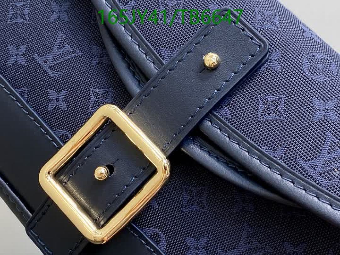 LV-Bags(5A) Code: TB6647 $: 165USD