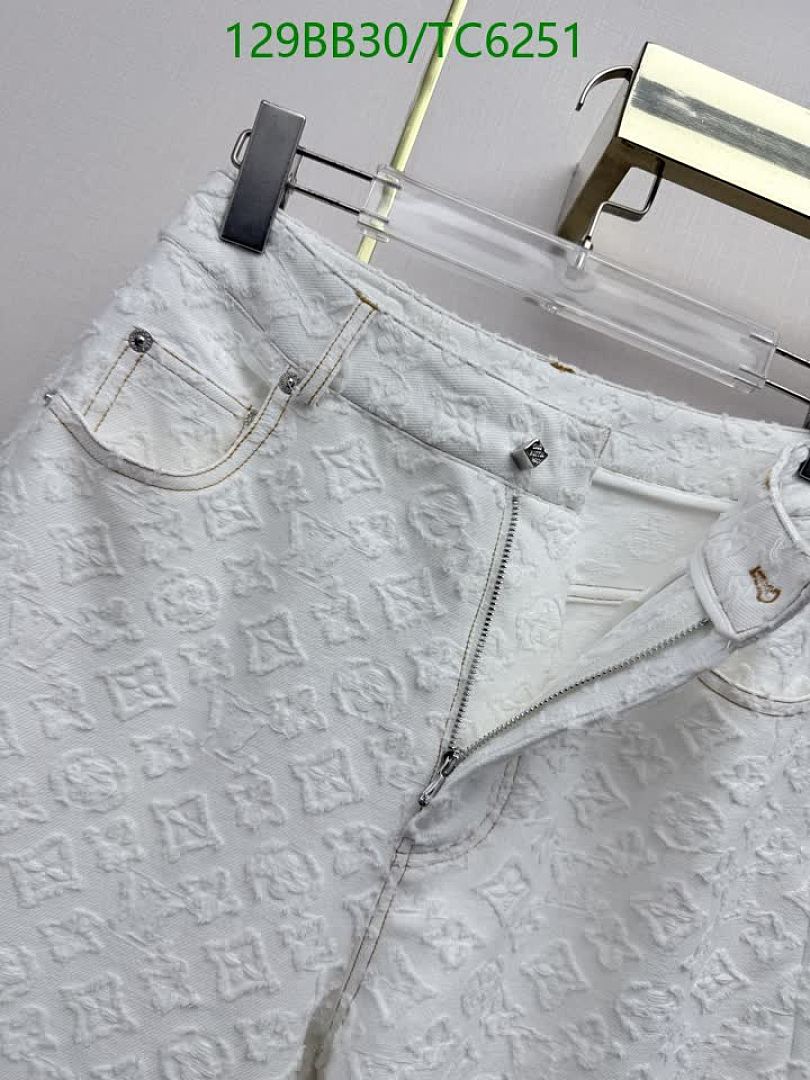 LV-Clothing Code: TC6251 $: 129USD
