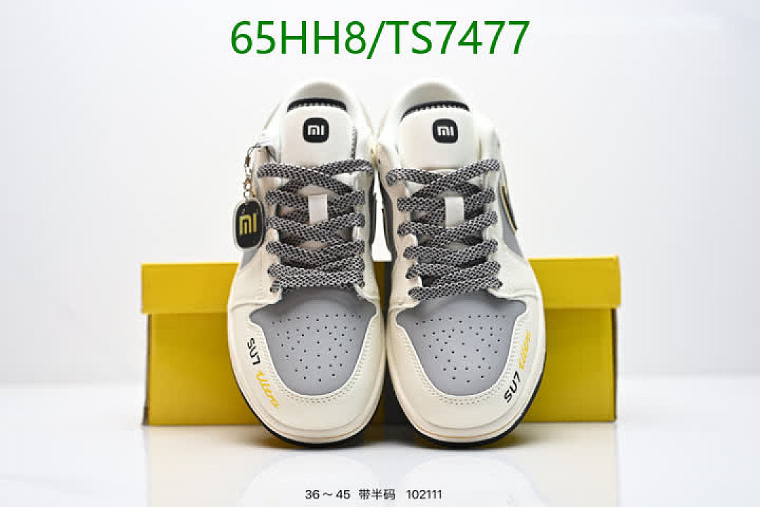 NIKE-Shoes(Women) Code: TS7477 $: 65USD