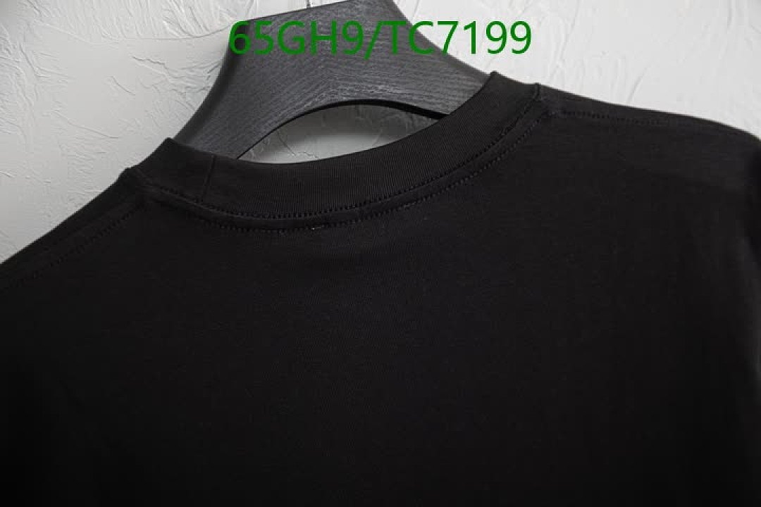 Burberry-Clothing Code: TC7199 $: 65USD
