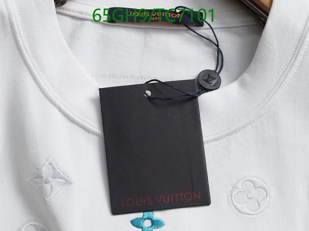 LV-Clothing Code: TC7101 $: 65USD